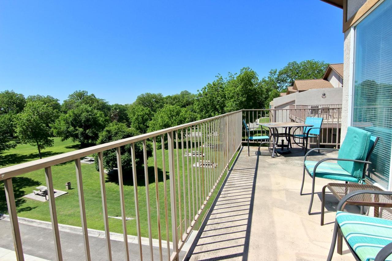 Waterwheel Retreat Apartment New Braunfels Exterior photo